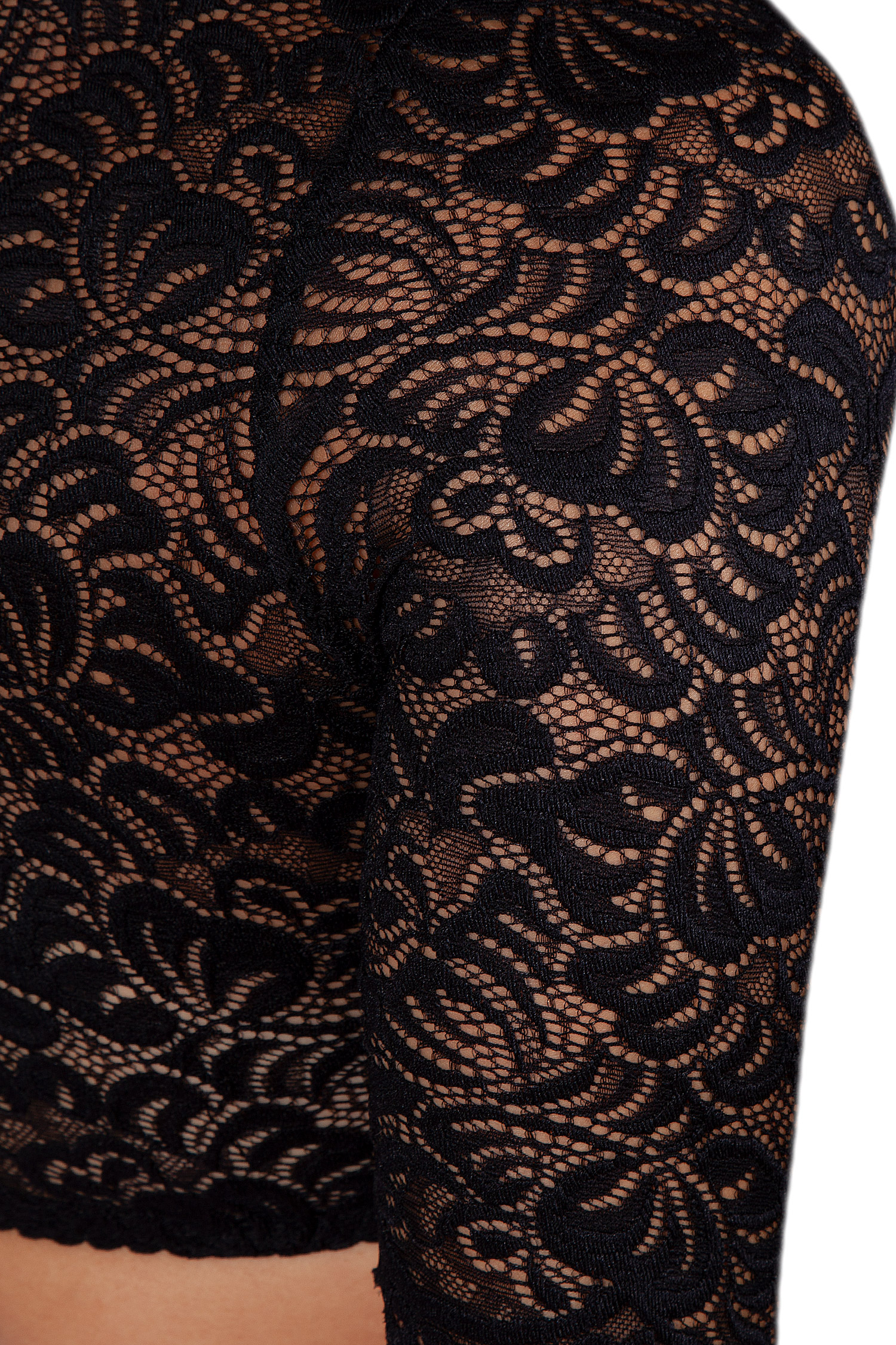 Dirndlbluse in schwarz mit Spitze - Detail Arm