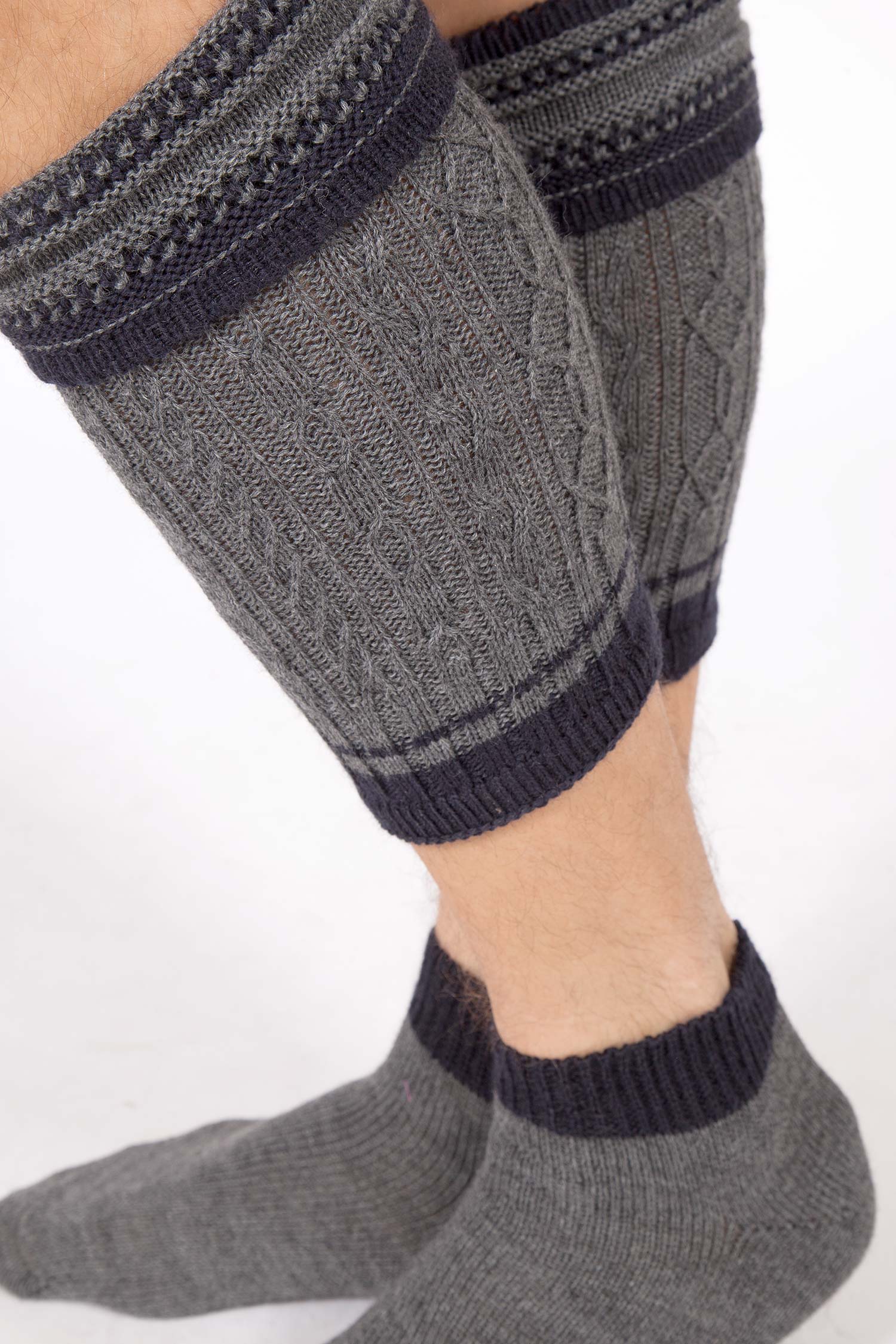 Trachten Strümpfe Loferl in anthrazit & marine Detail