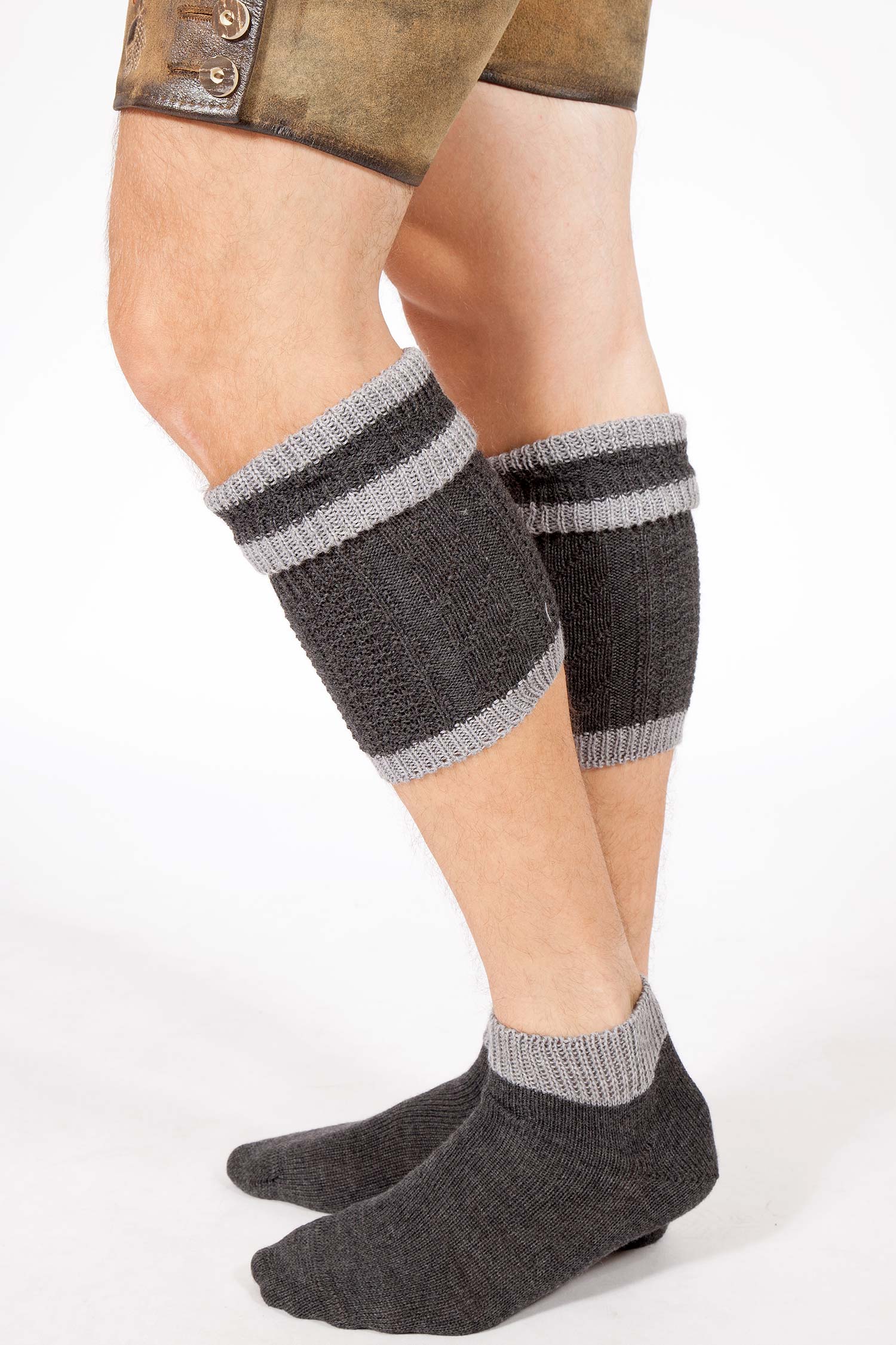 Trachten Loferl für Herren in anthrazit und hellgrau 