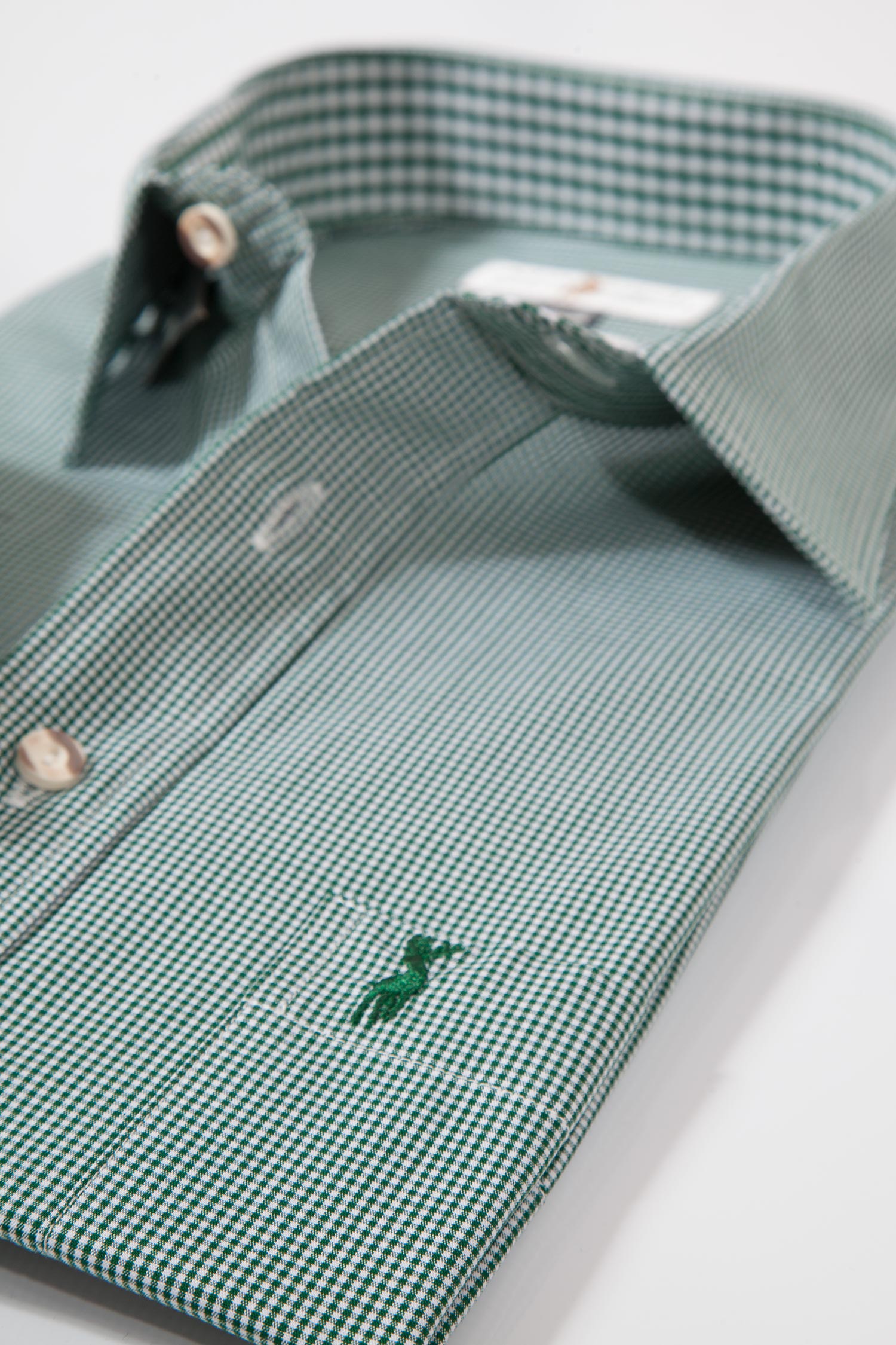 Slim Fit Trachtenhemd in kleinen Karos tanne Kragen