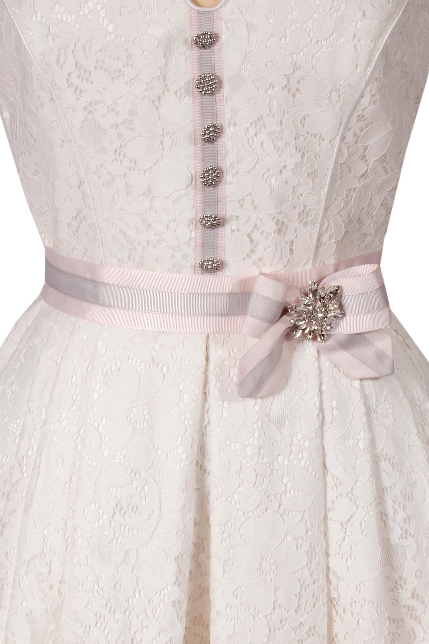 Brautdirndl aus Spitze in ivory hochgeschlossen Mieder