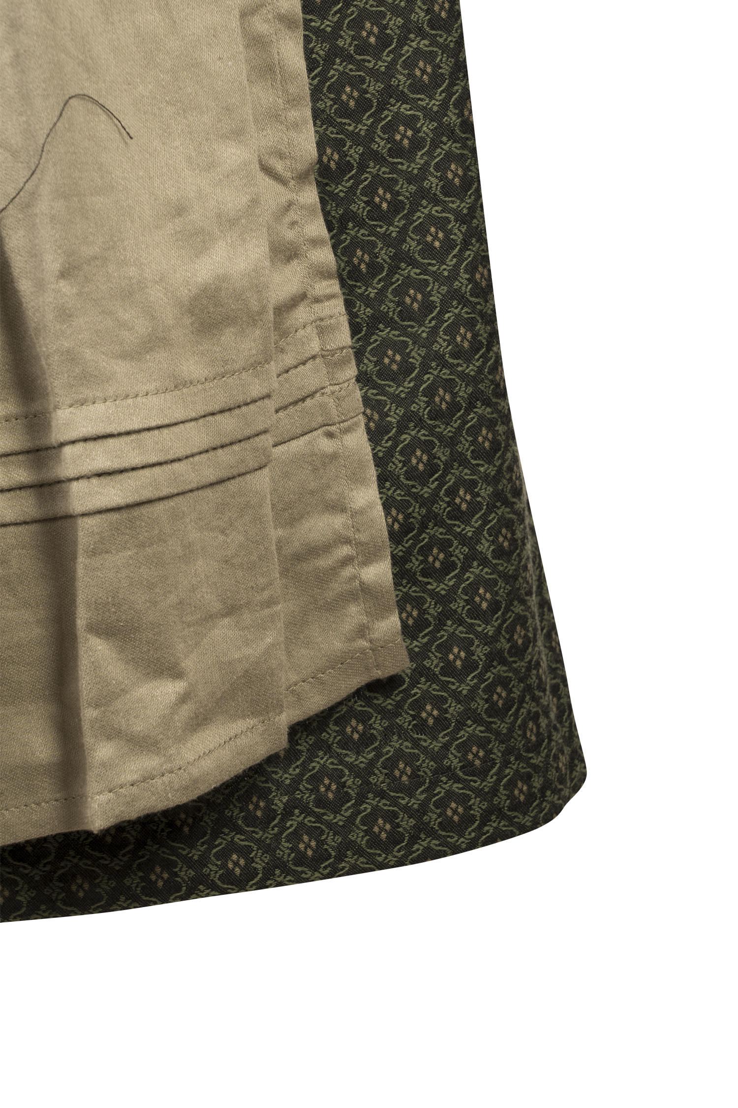 Dirndl Johanna in Moosgrün Detail Rock