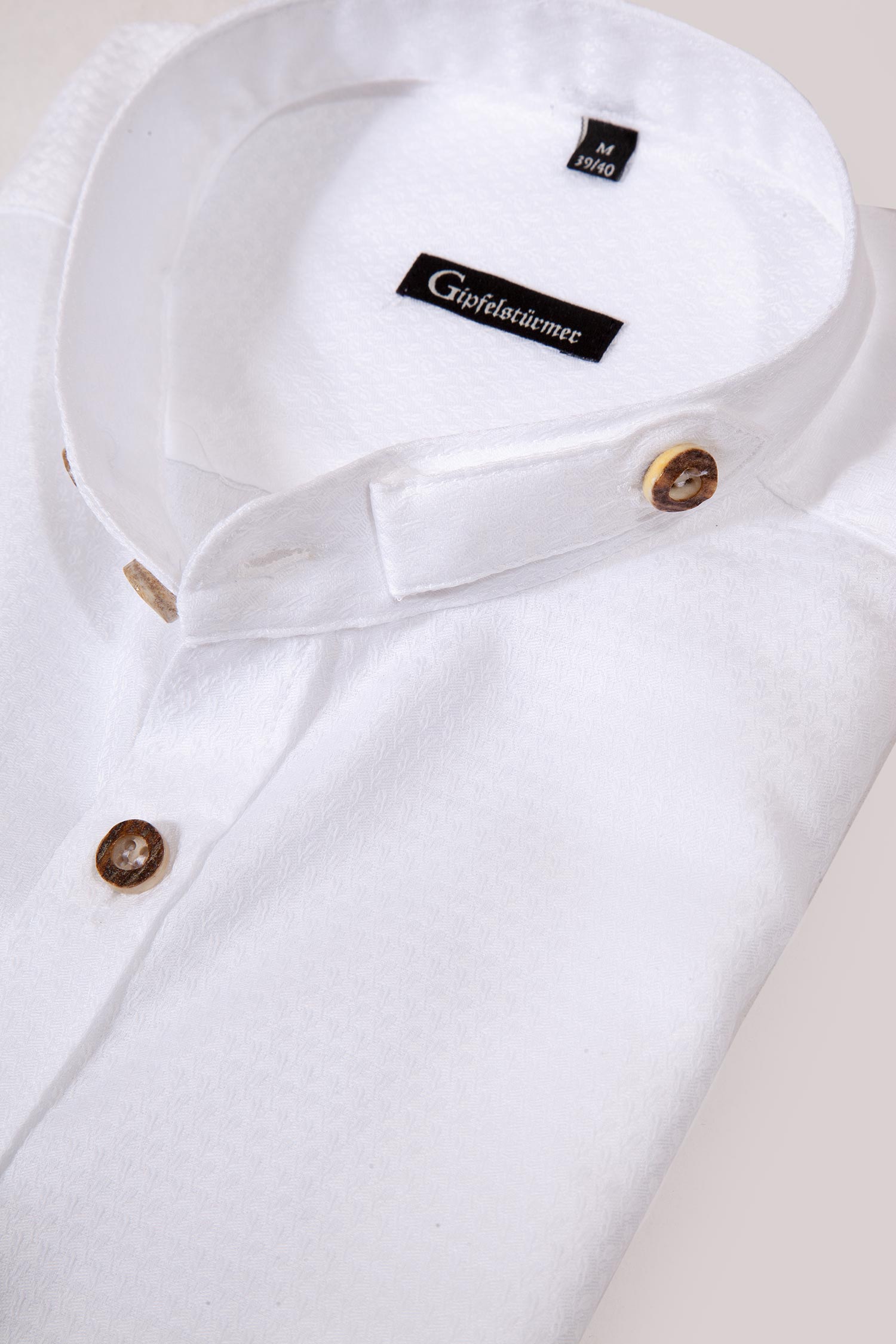 Herren Trachten Hemd in weiß mit Stehkragen Detail