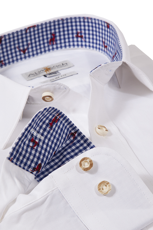 Trachtenhemd in weiß und blau von Almsach mit Slim Fit Passform Detail