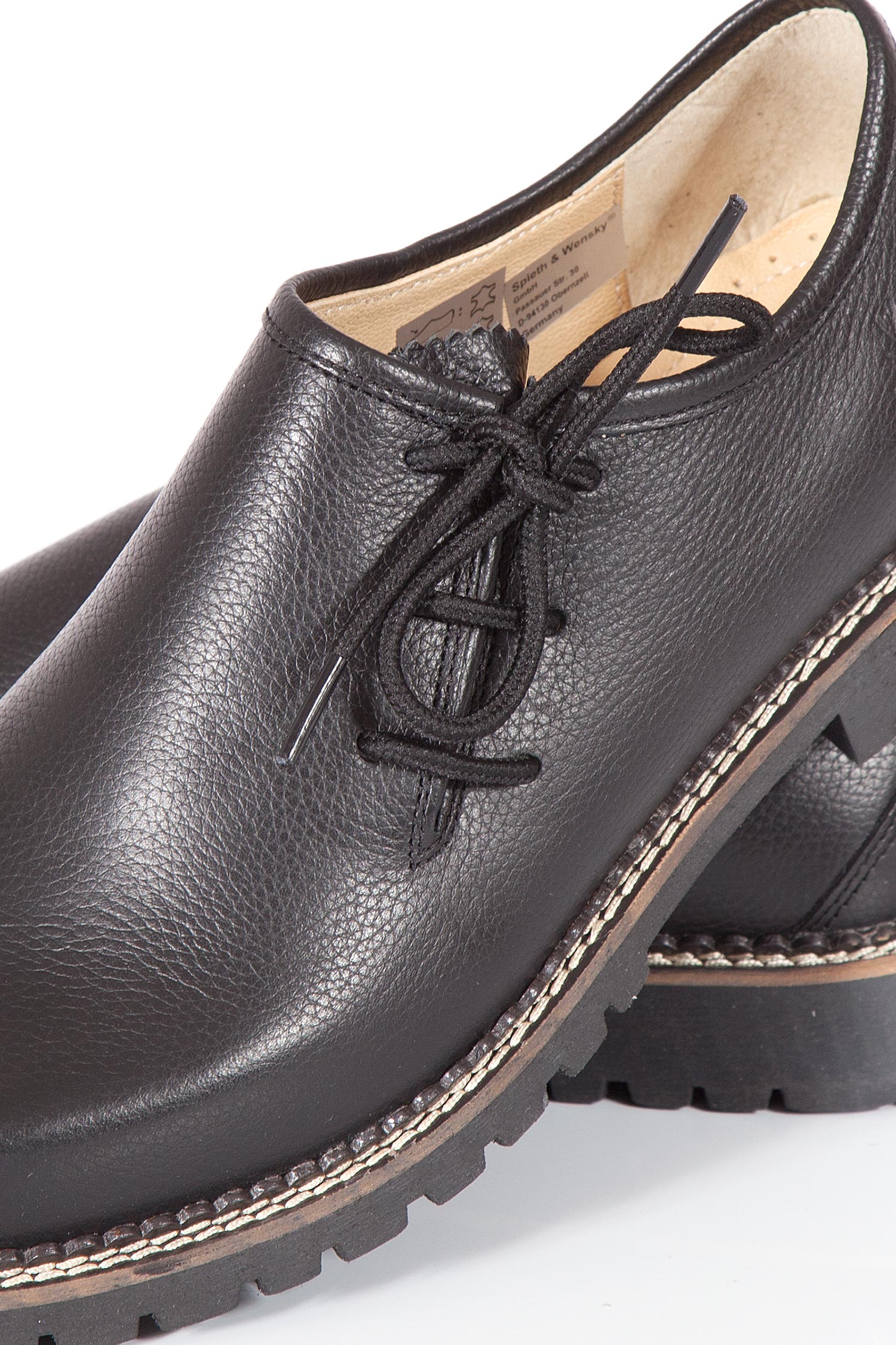 Herren Trachtenschuhe Gerd in schwarz aus Leder Detail