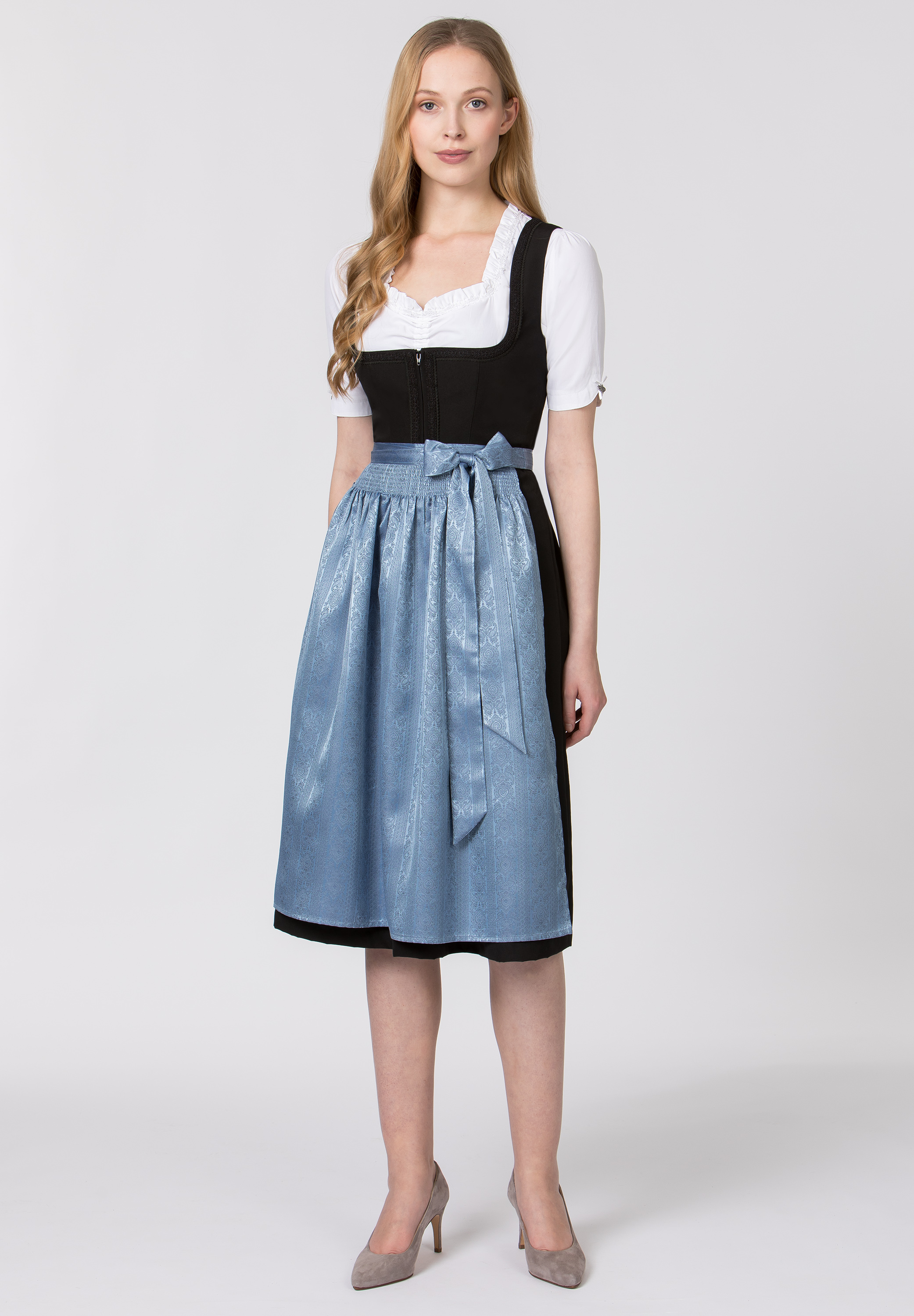 hellblaue dirndlschürze 